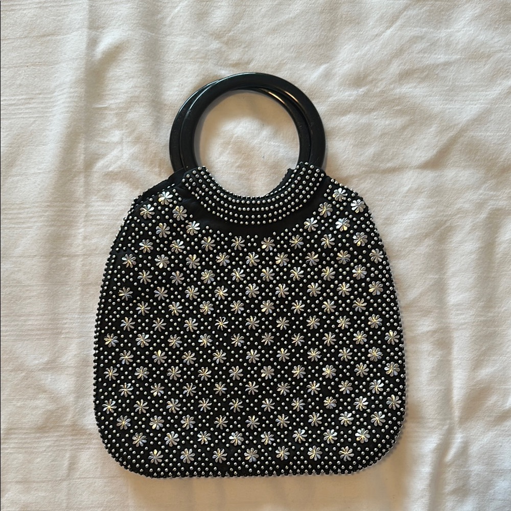 Elegant Black and White Beaded Handbag